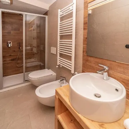 Hotel Stella Alpina 3*