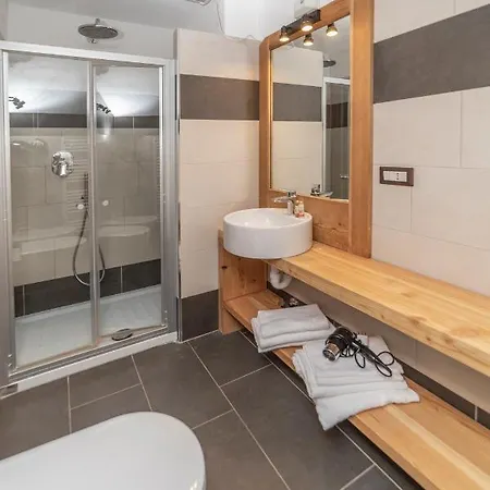 Stella Alpina Hotel 3*